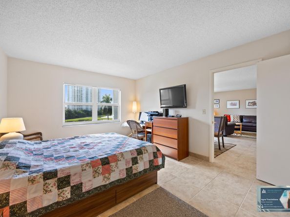 300 Diplomat Parkway 607, Hallandale Beach FL 33009