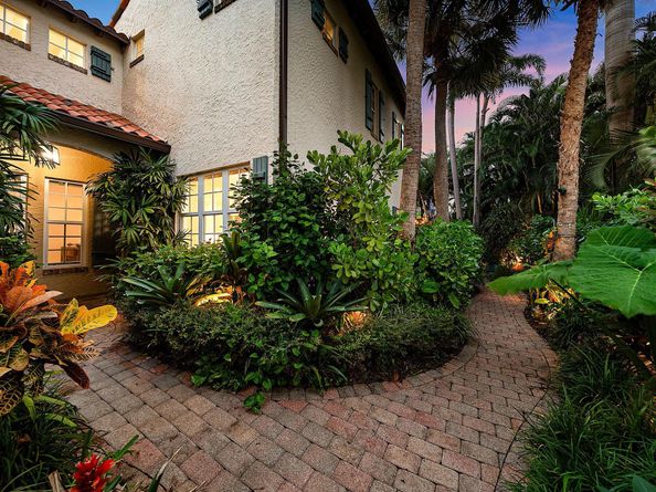 1031 Coralina Lane, Delray Beach FL 33483