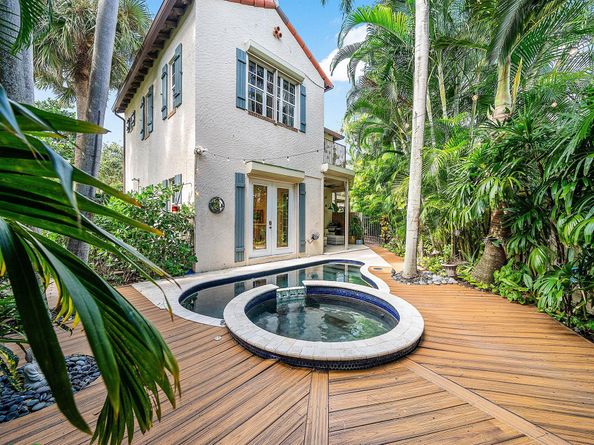 1031 Coralina Lane, Delray Beach FL 33483