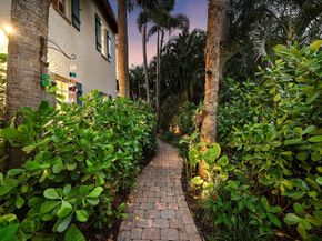 1031 Coralina Lane, Delray Beach FL 33483
