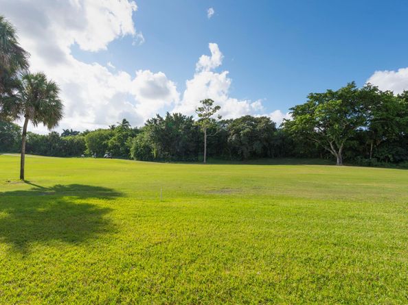 8020 Eastlake Drive # 11a, Boca Raton FL 33433