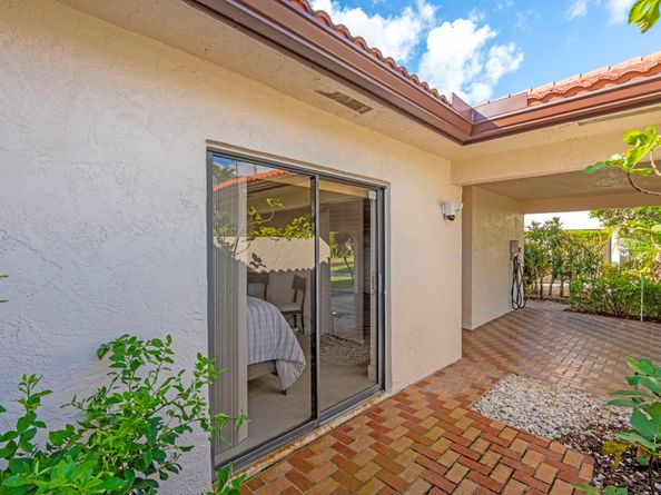 8020 Eastlake Drive # 11a, Boca Raton FL 33433