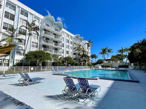 494 NW 165th Street Rd C108, Miami FL 33169