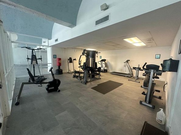 494 NW 165th Street Rd C108, Miami FL 33169