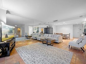 2500 Parkview Dr 2516, Hallandale Beach FL 33009