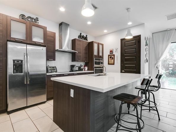 15901 SW 136th Way, Miami FL 33196