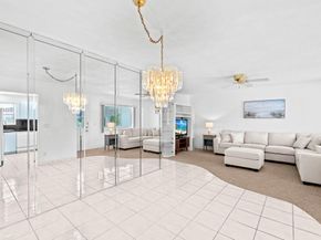 581 Blue Heron Dr 317B, Hallandale Beach FL 33009