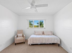 581 Blue Heron Dr 317B, Hallandale Beach FL 33009