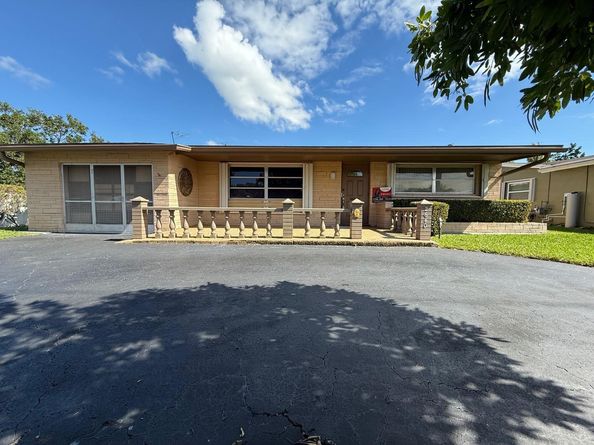 2640 N Pine Island Rd, Sunrise FL 33322