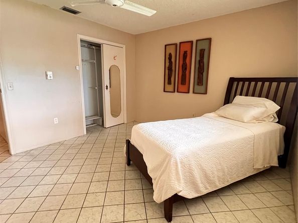 2640 N Pine Island Rd, Sunrise FL 33322