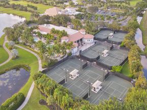 7207 Le Chalet Boulevard, Boynton Beach FL 33472