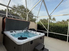 2752 Irma Lake Dr, West Palm Beach FL 33411