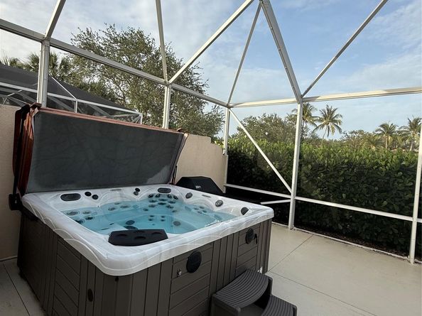 2752 Irma Lake Dr, West Palm Beach FL 33411