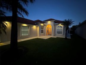 2752 Irma Lake Dr, West Palm Beach FL 33411