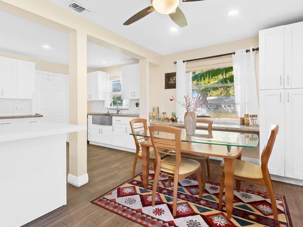 8851 NW 15th St, Plantation FL 33322