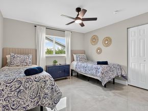 2421 NW 114th Ave, Coral Springs FL 33065