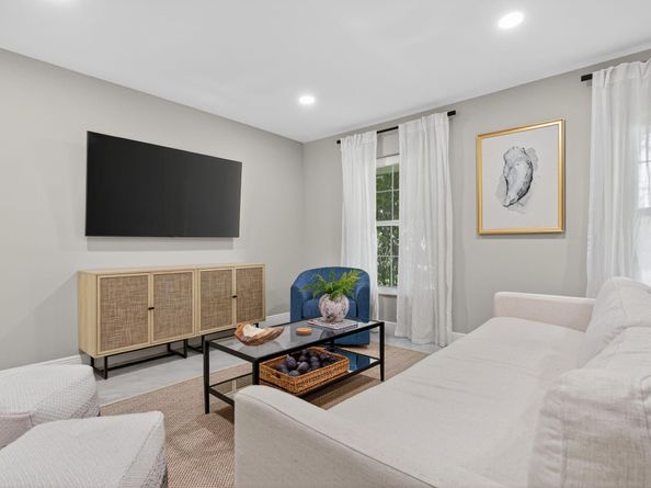 2421 NW 114th Ave, Coral Springs FL 33065