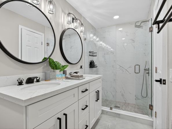 2421 NW 114th Ave, Coral Springs FL 33065