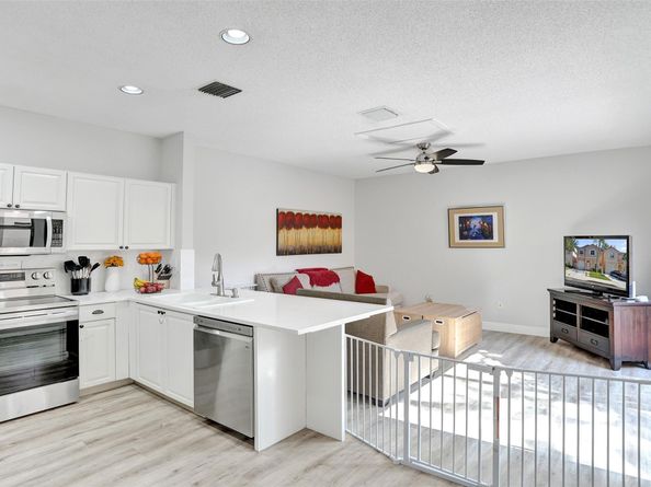 4165 Tree Tops Rd, Cooper City FL 33026