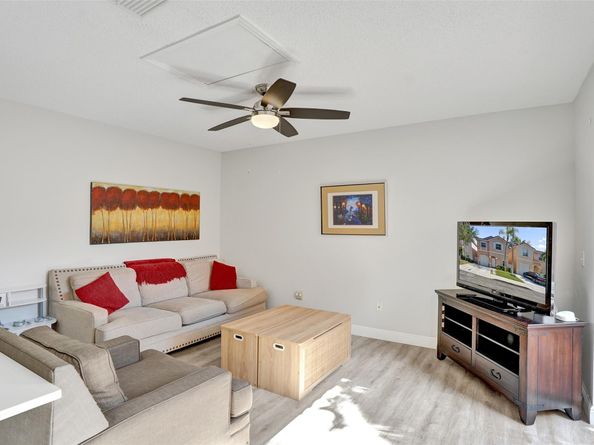 4165 Tree Tops Rd, Cooper City FL 33026