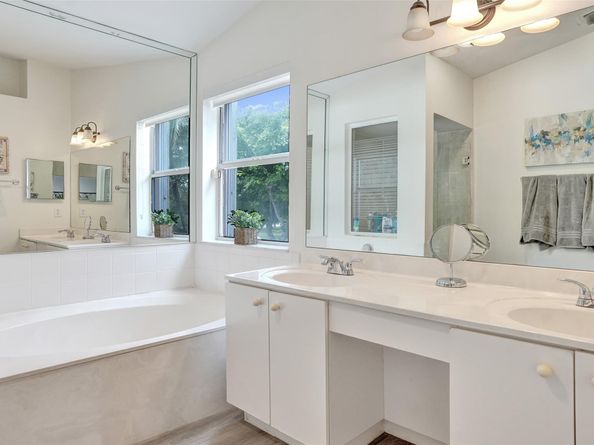 4165 Tree Tops Rd, Cooper City FL 33026