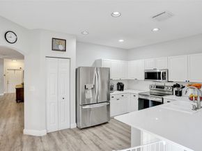 4165 Tree Tops Rd, Cooper City FL 33026