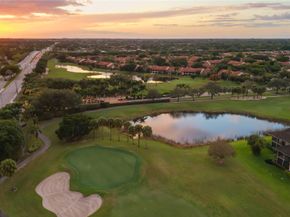 7970 La Mirada Dr 20, Boca Raton FL 33433