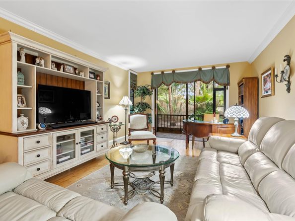 7970 La Mirada Dr 20, Boca Raton FL 33433