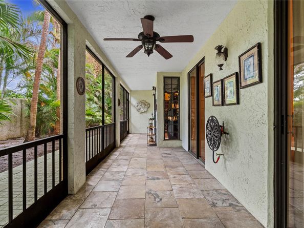 7970 La Mirada Dr 20, Boca Raton FL 33433