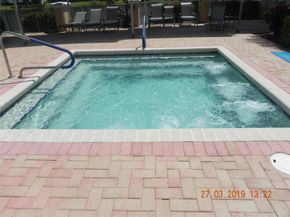 7247 Ashmont Cir 7247, Tamarac FL 33321