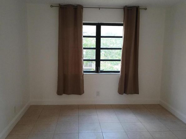 4760 Lucerne Lakes Boulevard W 405, Lake Worth FL 33467