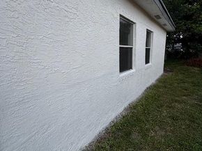 960 NW 34th Terrace, Lauderhill FL 33311