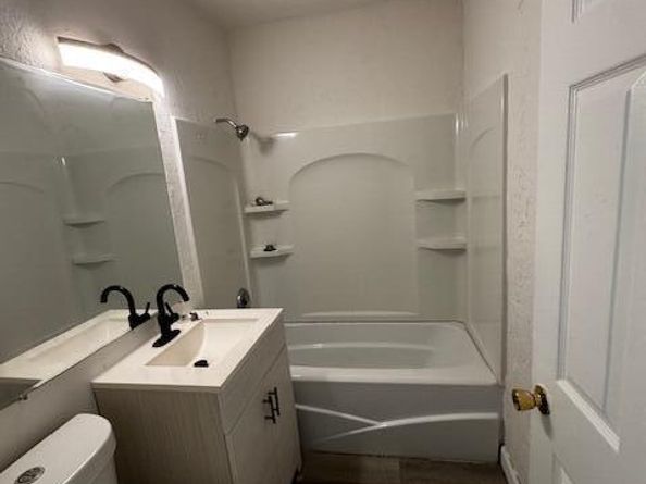 960 NW 34th Terrace, Lauderhill FL 33311