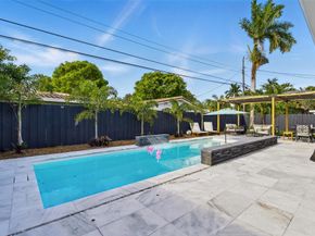 2105 NE 62nd St, Fort Lauderdale FL 33308