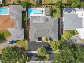 2105 NE 62nd St, Fort Lauderdale FL 33308