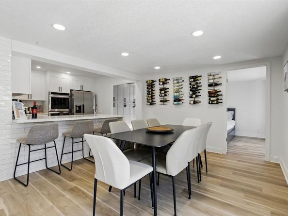 2105 NE 62nd St, Fort Lauderdale FL 33308