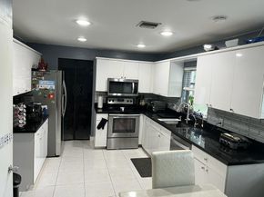 5305 Bayberry Ln, Tamarac FL 33319