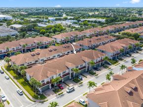 109 Nottingham Place, Boynton Beach FL 33426