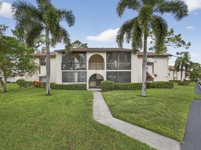 309 Knotty Pine Cir Circle D1, Greenacres FL 33463