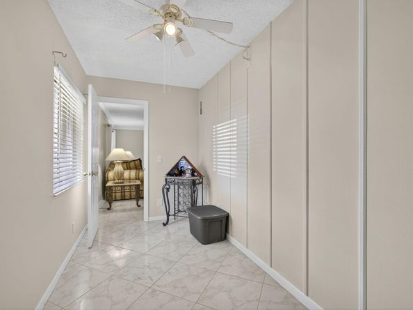 309 Knotty Pine Cir Circle D1, Greenacres FL 33463