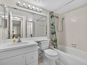 309 Knotty Pine Cir Circle D1, Greenacres FL 33463