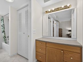 309 Knotty Pine Cir Circle D1, Greenacres FL 33463