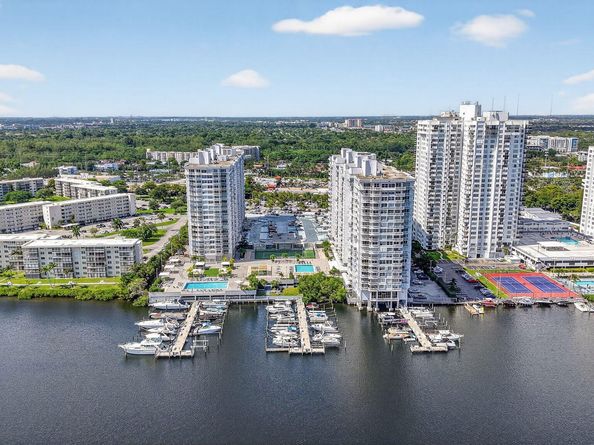 18051 Biscayne Boulevard 1104, Aventura FL 33160