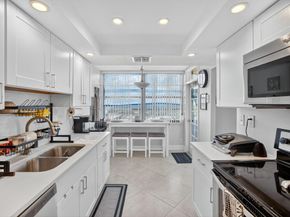 18051 Biscayne Boulevard 1104, Aventura FL 33160