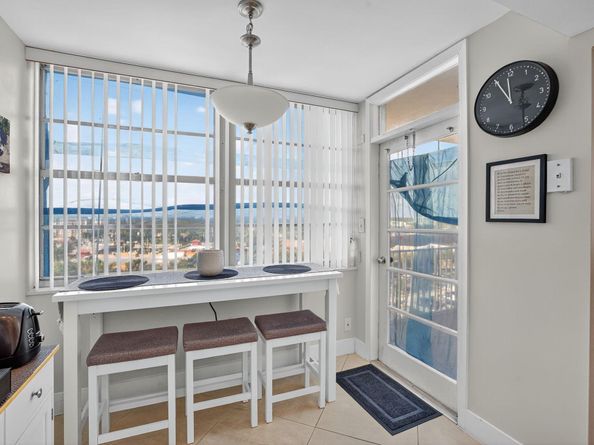 18051 Biscayne Boulevard 1104, Aventura FL 33160