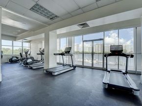 18051 Biscayne Boulevard 1104, Aventura FL 33160
