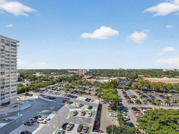 18051 Biscayne Boulevard 1104, Aventura FL 33160