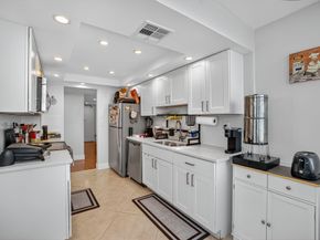 18051 Biscayne Boulevard 1104, Aventura FL 33160