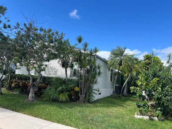 3311 NW 64th Court, Coconut Creek FL 33073