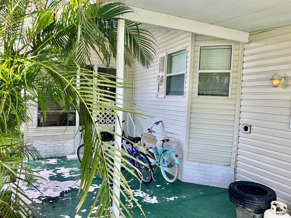 3311 NW 64th Court, Coconut Creek FL 33073